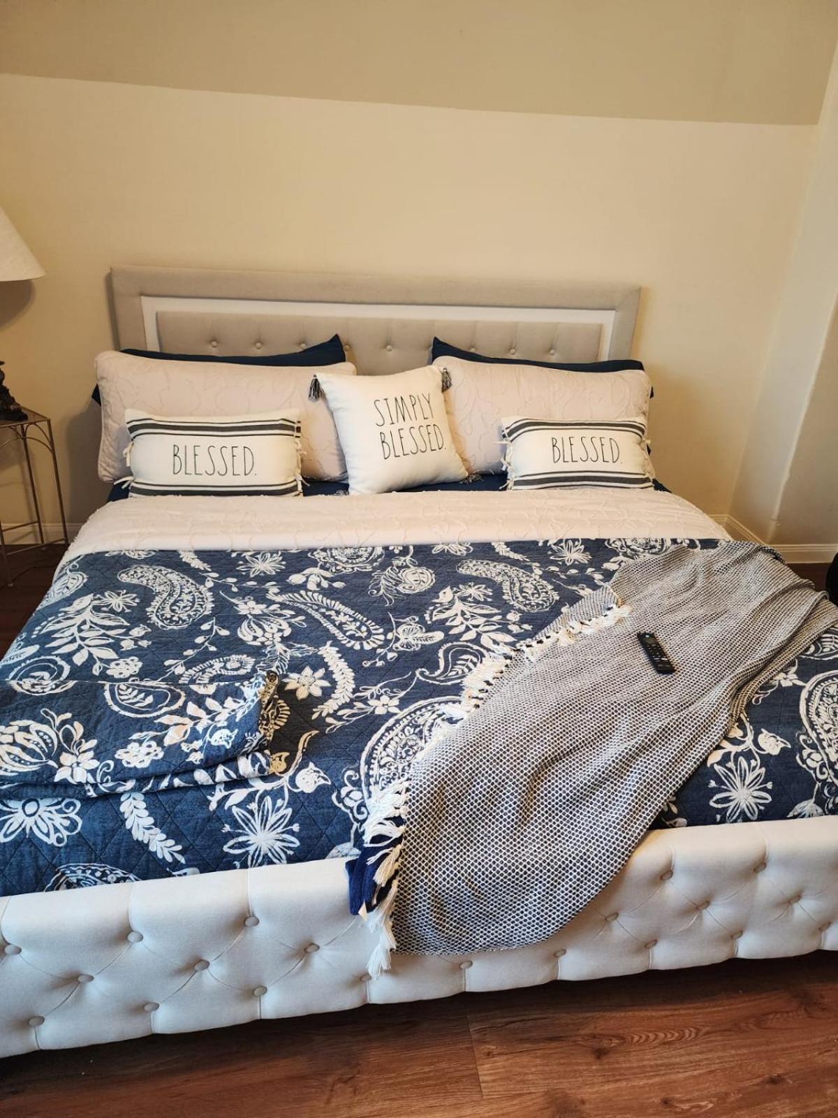 Laribond'S Place Houston Texas Экстерьер фото